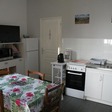 Rose, 4 Pers. Villa Saint Antoine, Orcival, Sancy Exterior photo