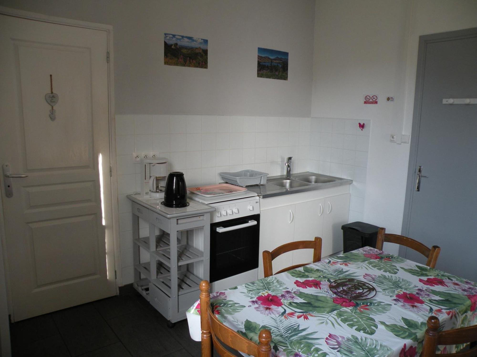 Rose, 4 Pers. Villa Saint Antoine, Orcival, Sancy Exterior photo